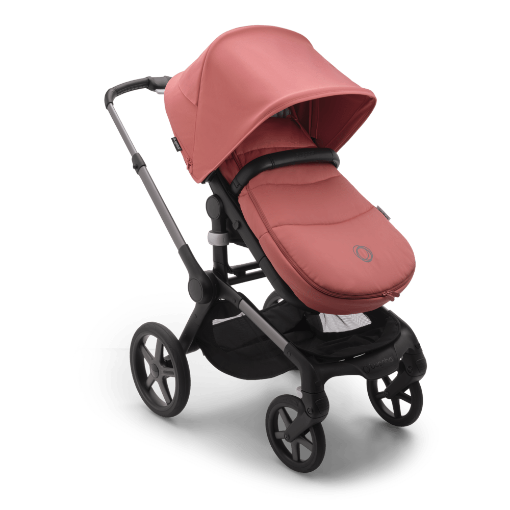 Bugaboo-fox5-black-bassinet-astro-purple-newborn-inlay-and-changing-clutch_a (528)