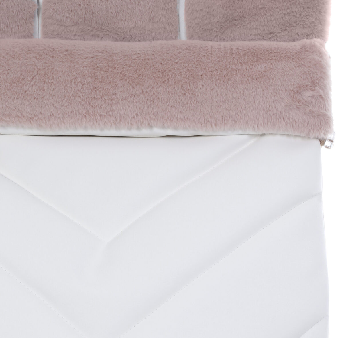 Saco-silla-blanco-olimpia-Uzturre-rosa-tej